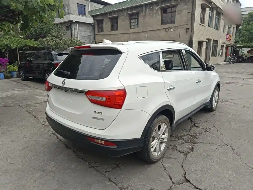 Fengguang 580 1.8 L Manual Comfort