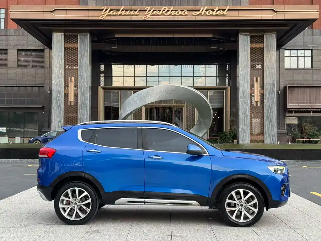 Haval H2 s Red Label 1.5 T DCT Luxury