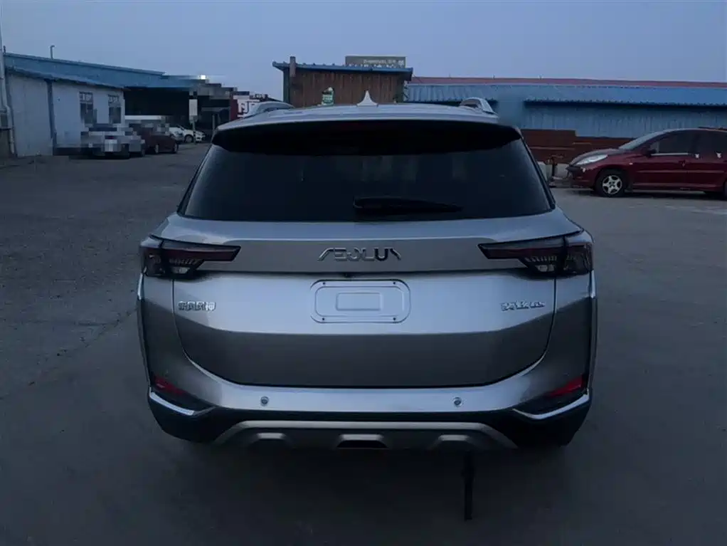 Yixuan GS 230 T Auto