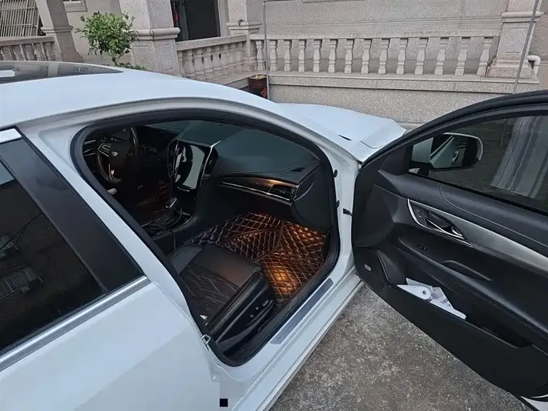 Cadillac ATS-L 28 T Tech