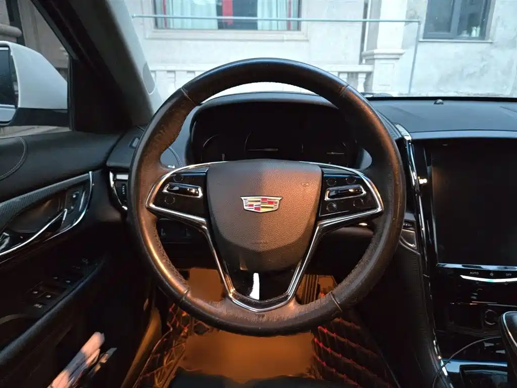 Cadillac ATS-L 28 T Tech