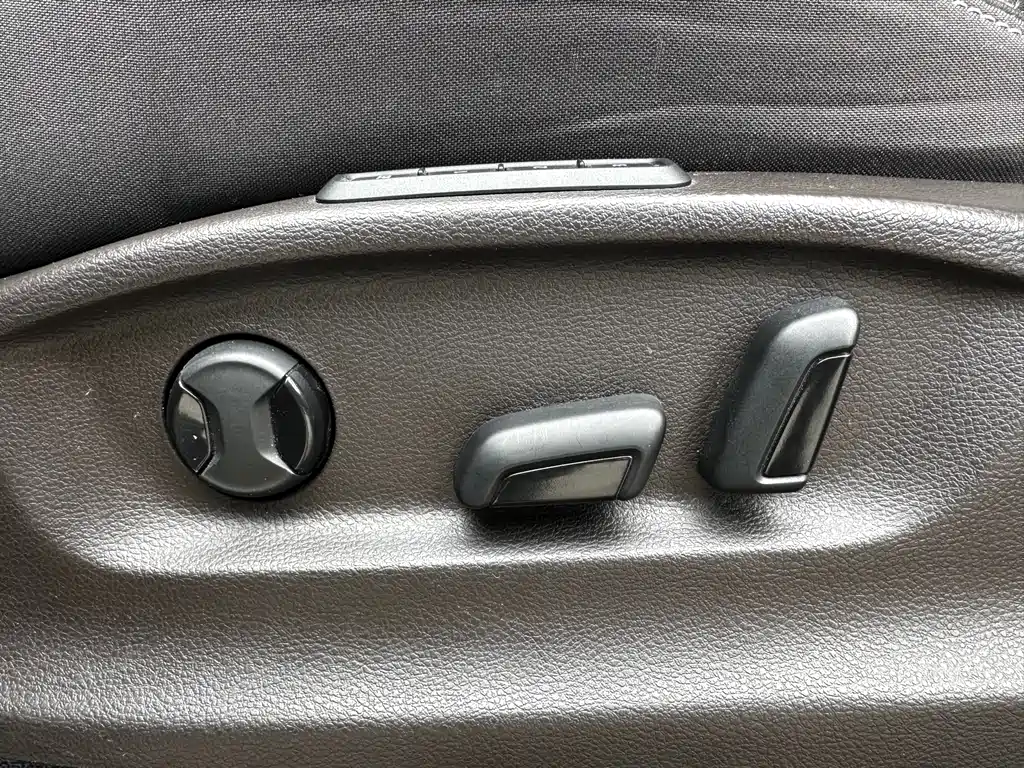 Kodiaq Facelift TSI330 7-seat 2 WD Luxury Enjoyment CN-V