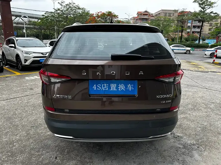 Skoda Kodiaq Facelift TSI330 7-seat 2 WD Luxury Enjoyment CN-V