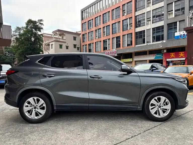 Changan Oshan X5 1.6 L CVT Luxury