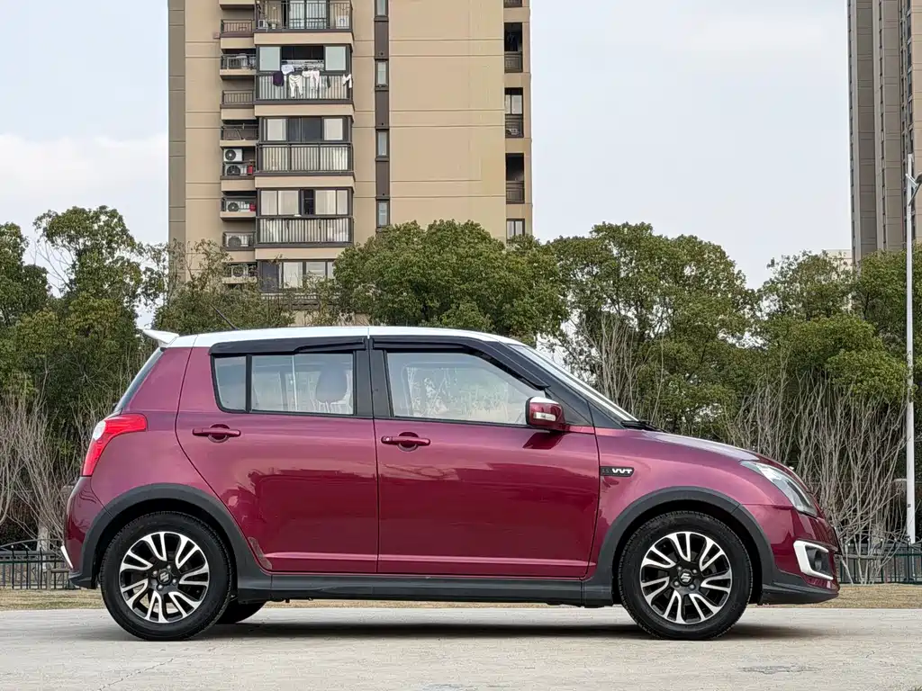 Swift 1.5 L Auto 20 Anniversary Limited
