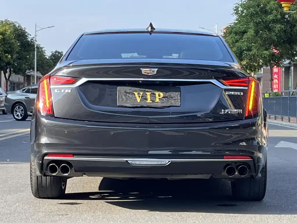 Cadillac CT6 28 T Leading Sport