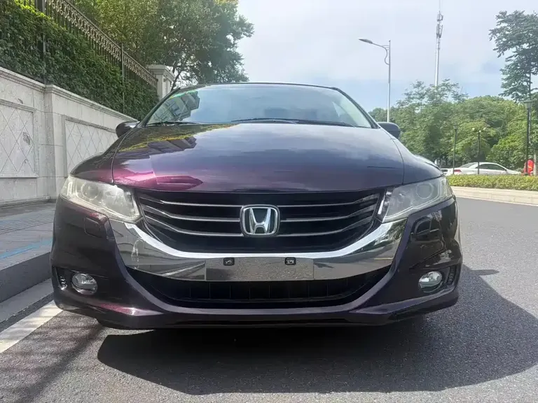 Honda Odyssey 2.4 L Luxury