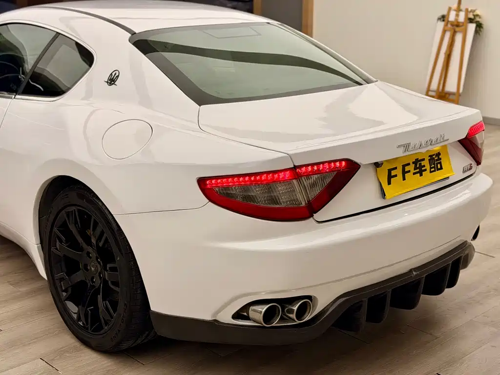 GranTurismo 4.7 L Sport Automatic
