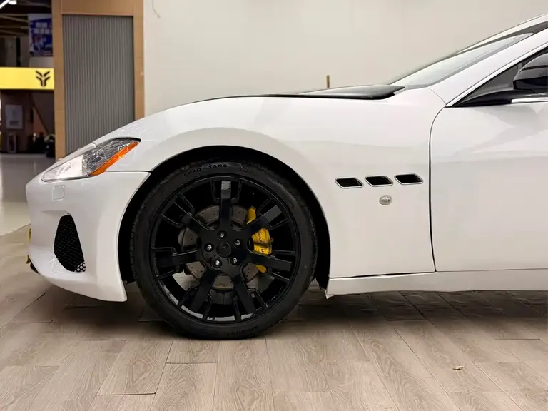 Maserati GranTurismo 4.7 L Sport Automatic