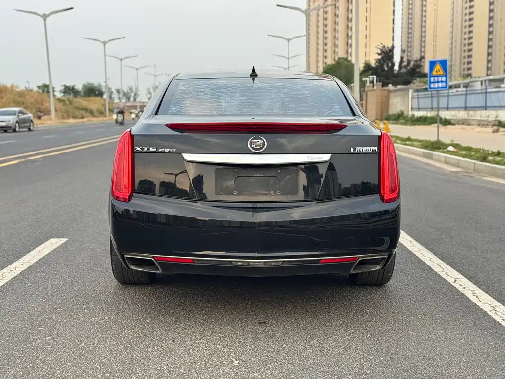 Cadillac XTS 28 T Elite