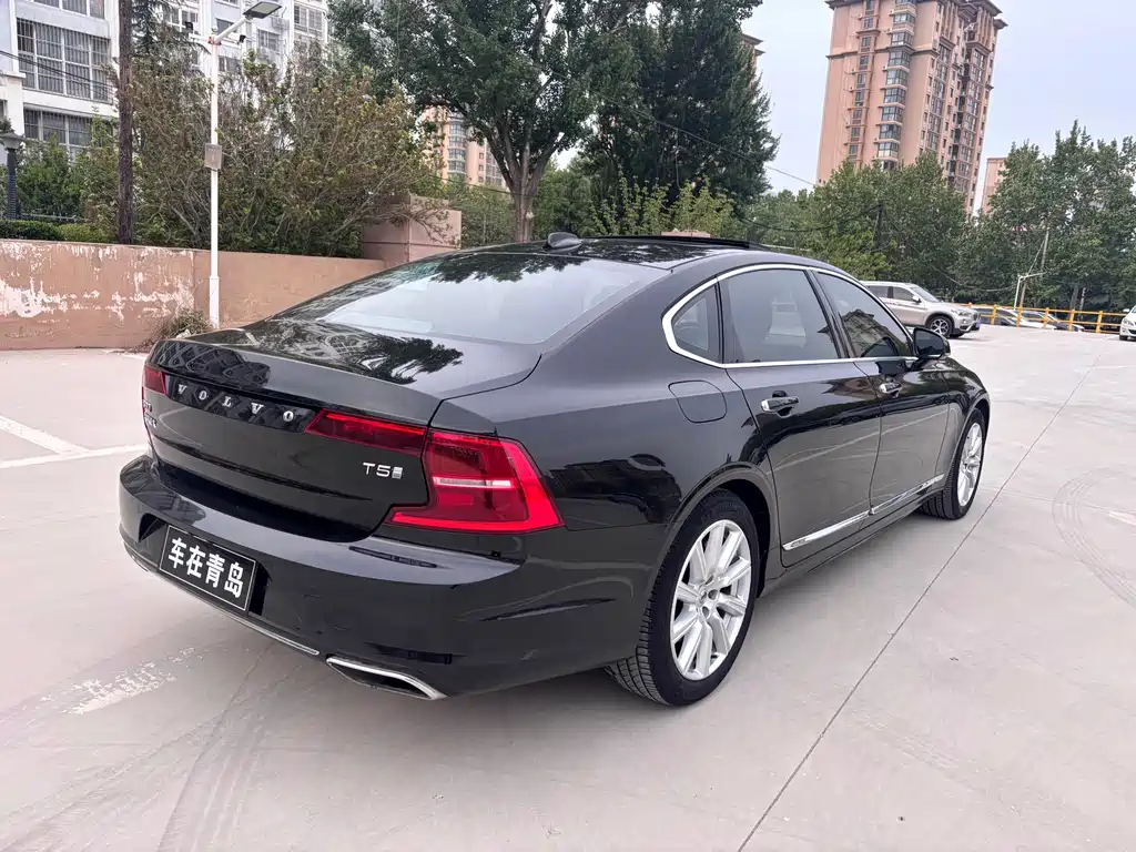 Volvo S90 T5 Smart Ease Luxury