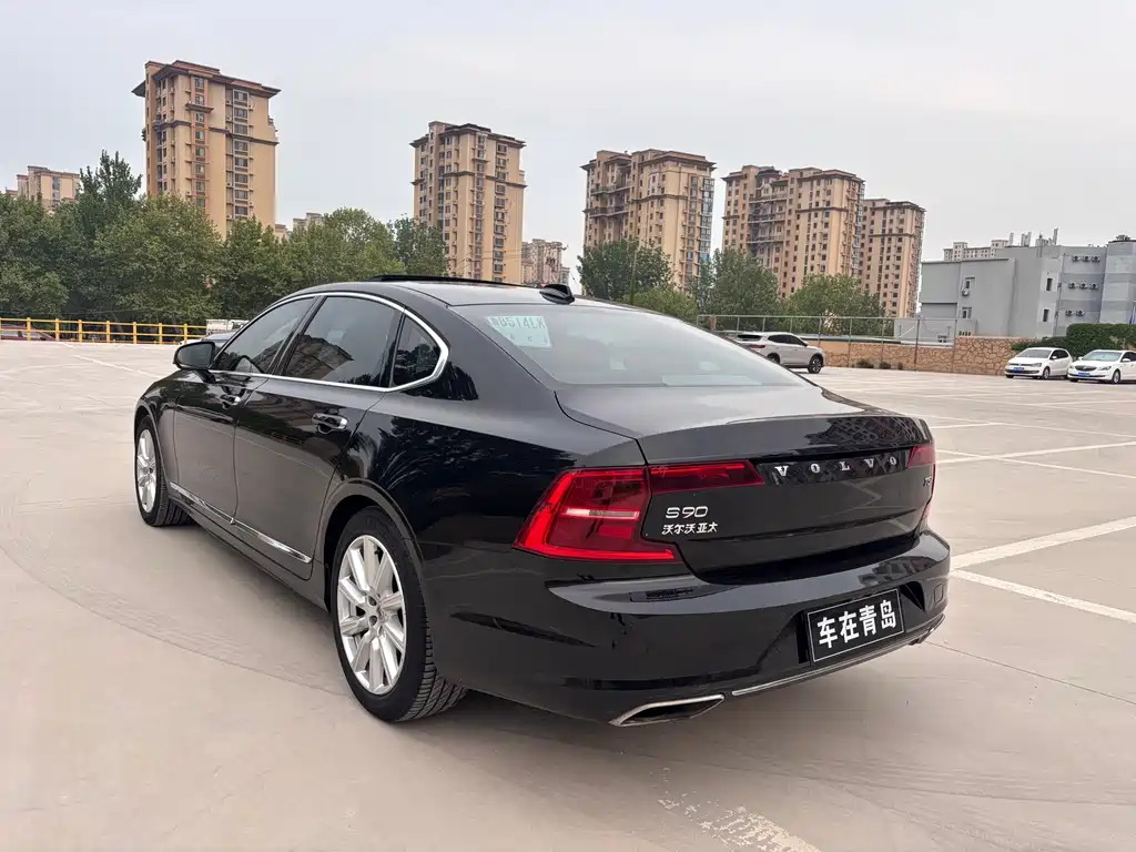 Volvo S90 T5 Smart Ease Luxury