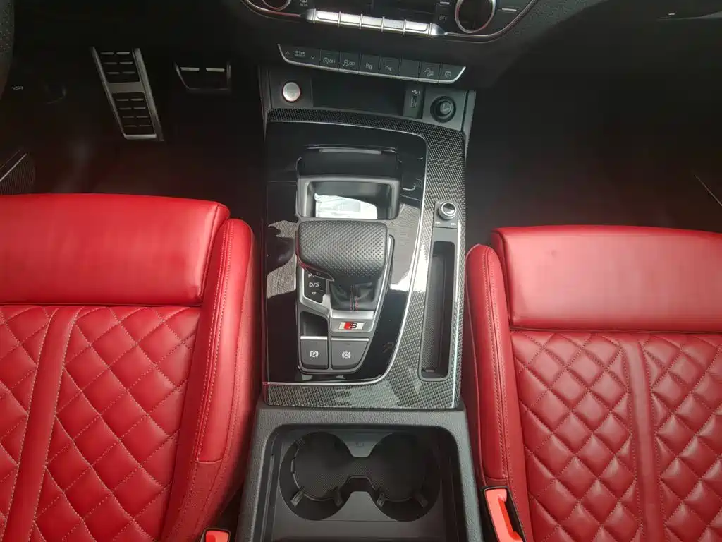 Audi SQ5 3.0 TFSI quattro