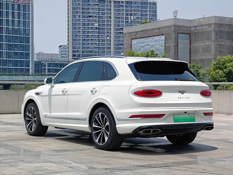 Bentley Bentayga PHEV 3.0 T PHEV