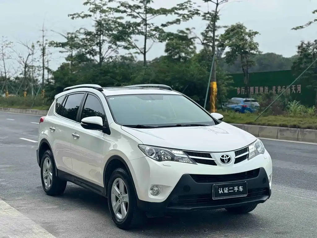 RAV4 2.5 L Auto 4 WD Elite
