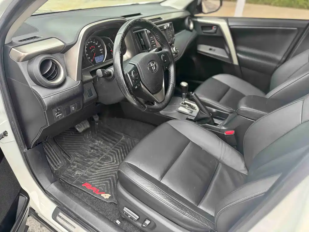 RAV4 2.5 L Auto 4 WD Elite