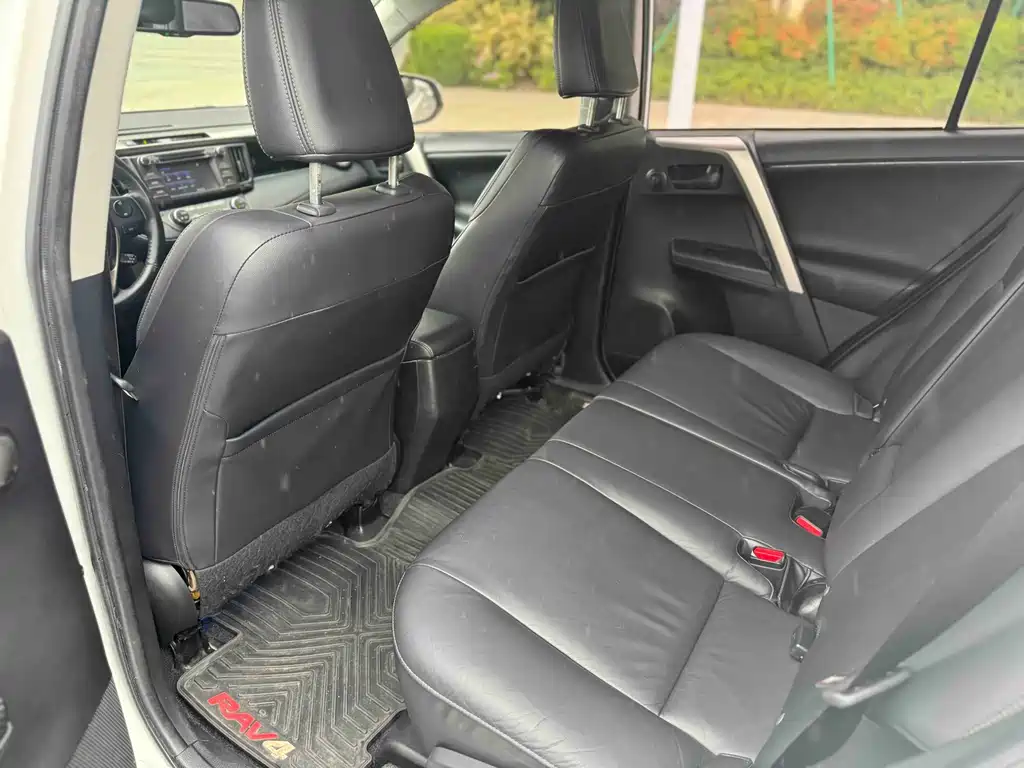 RAV4 2.5 L Auto 4 WD Elite