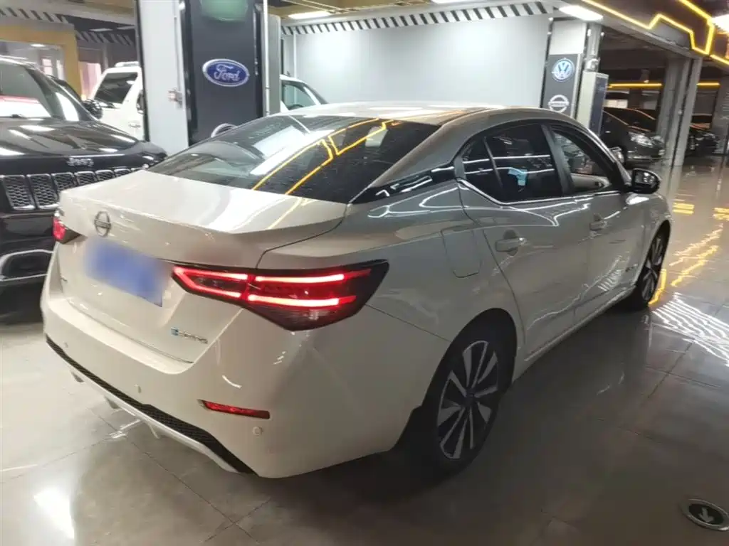 Sylphy Electric Drive e-POWER Super Connected PLUS