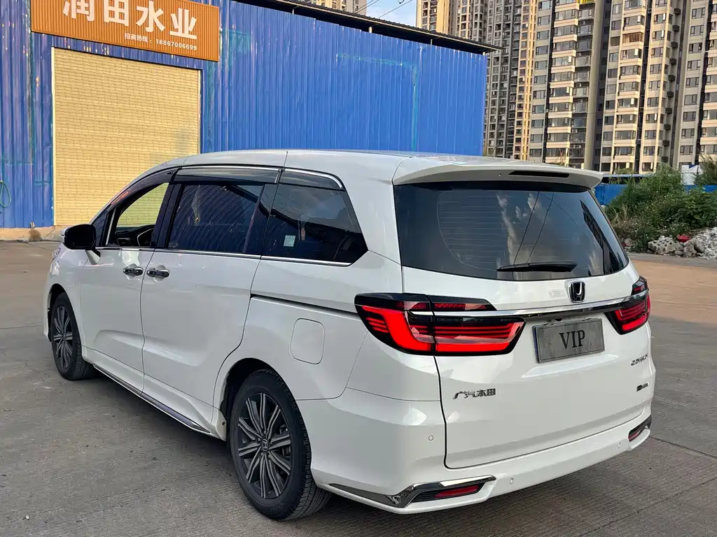 Odyssey 2.0 L e:HEV Sharp· Leading Enjoyment