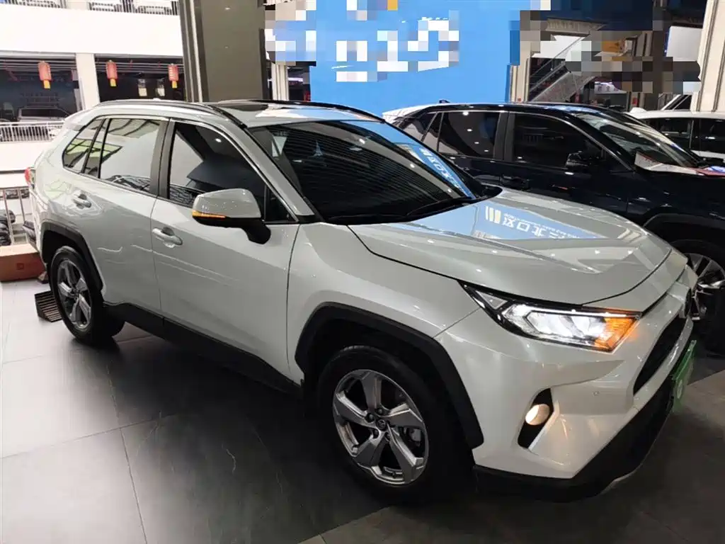 RAV4 2.0 L CVT 2 WD Style Plus
