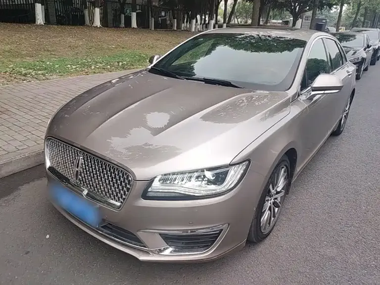 Lincoln MKZ 2.0 T Graceful