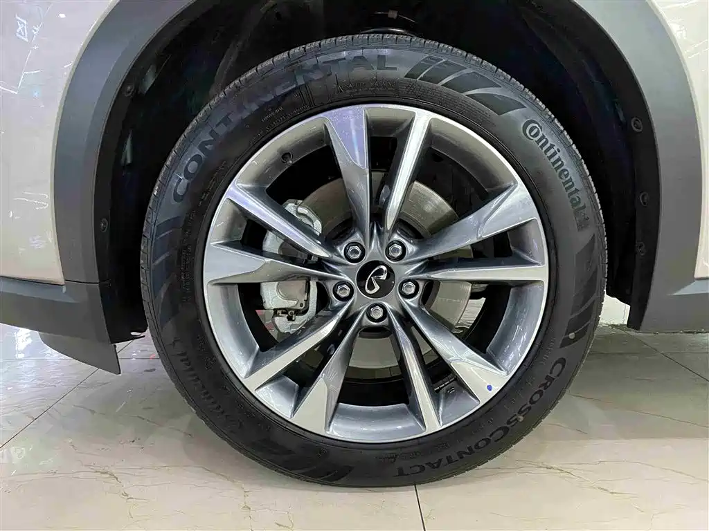 Infiniti QX60 2.0 T Joy