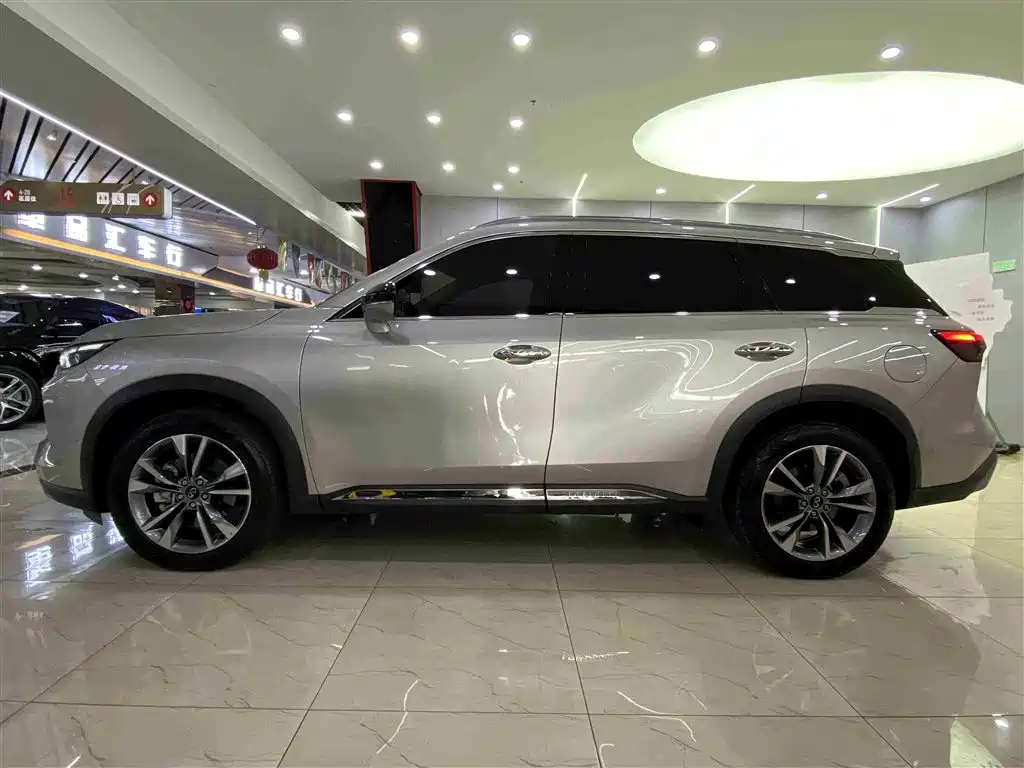 Infiniti QX60 2.0 T Joy