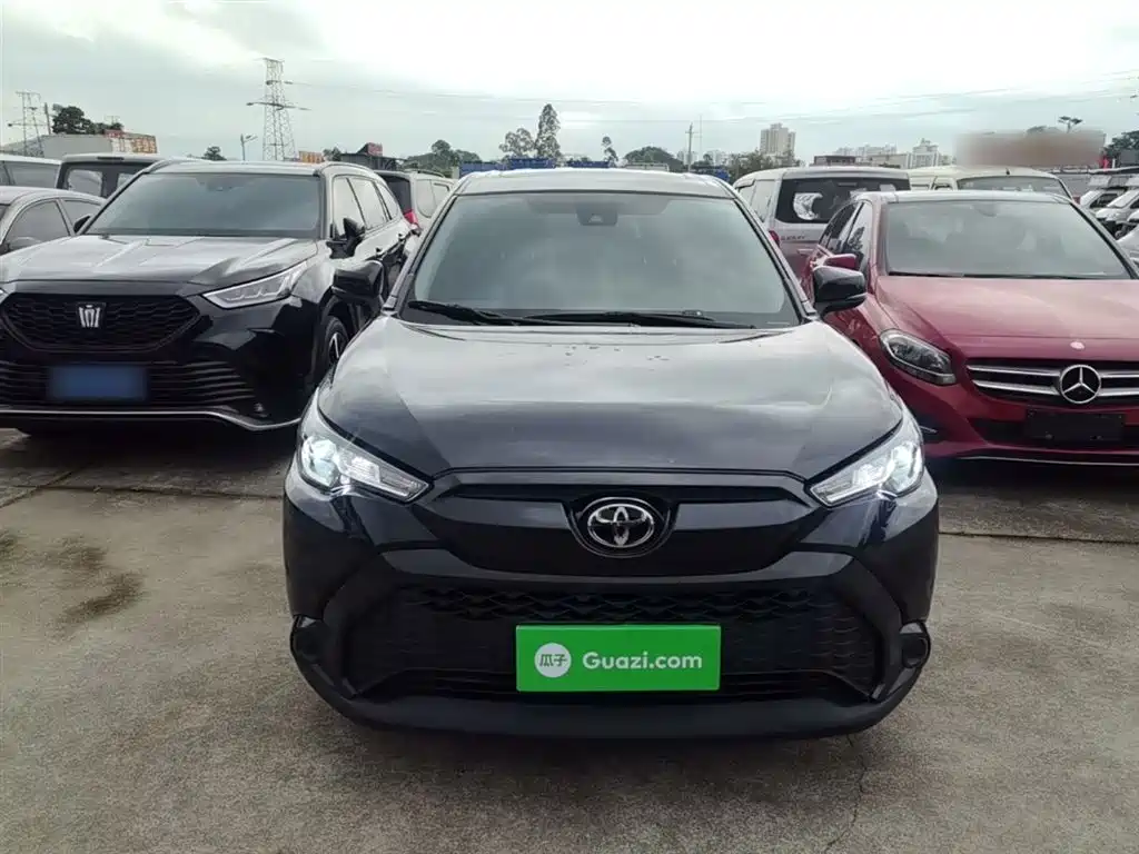 Frontlander 2.0 L CVT Leading