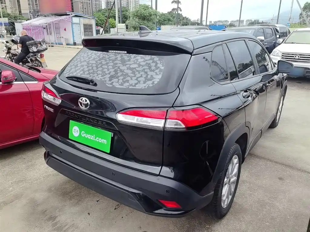 Frontlander 2.0 L CVT Leading
