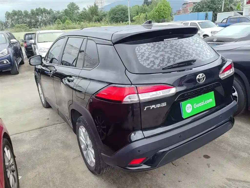 Frontlander 2.0 L CVT Leading