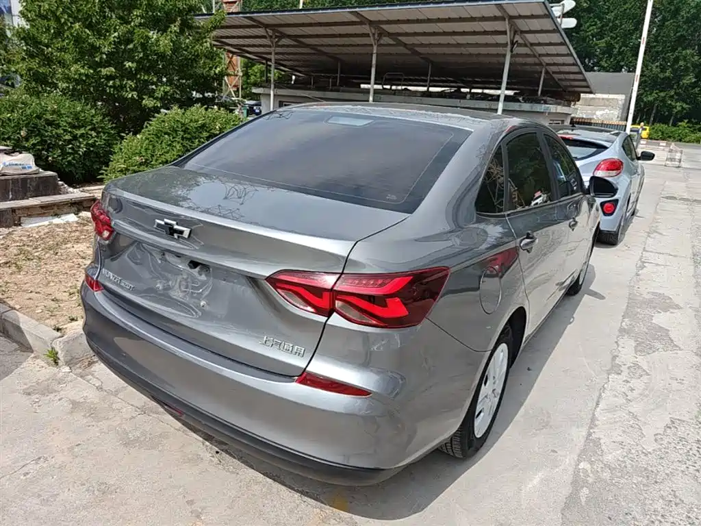 Monza 科鲁泽 2019款 320 T 手动欣快版 国VI
