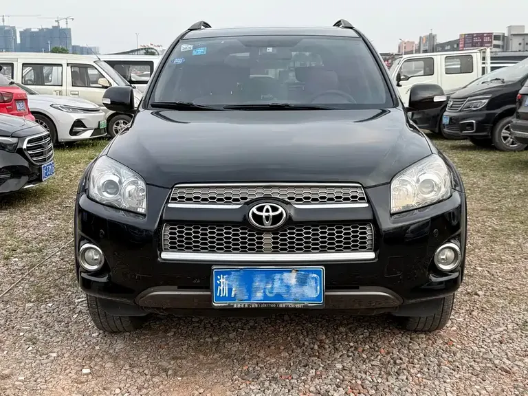 Toyota RAV4 RAV4荣放 2013款 特享版 2.0 L 自动精英