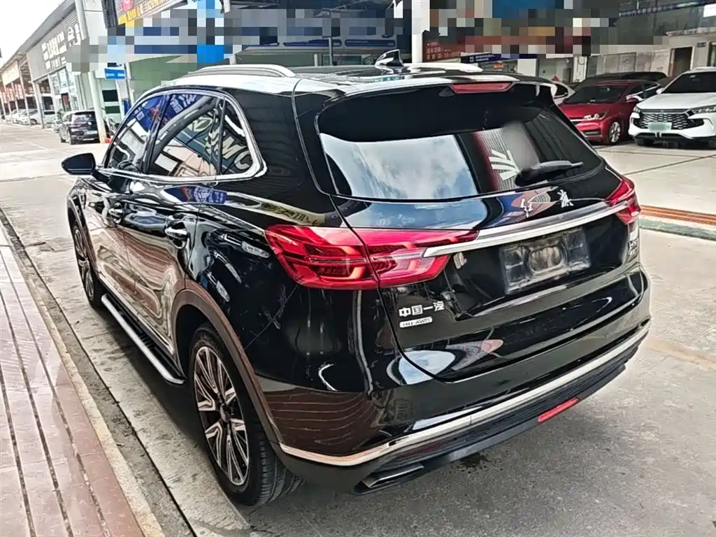 Hongqi HS5 Facelift 2.0 T Connected Flagship Enjoyment 4 WD