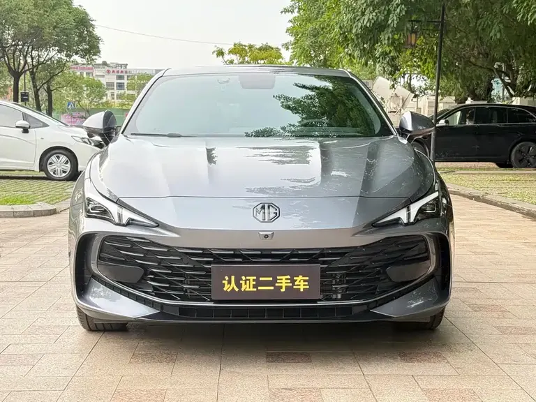 MG7 1.5 T 300 DCT Luxury