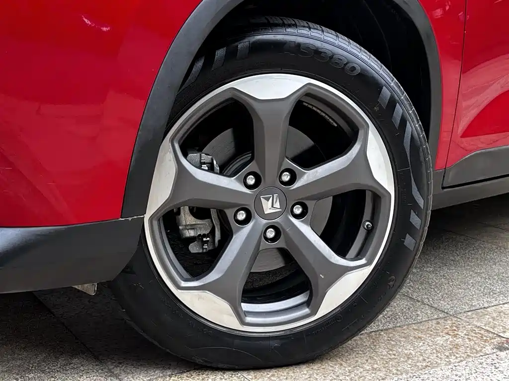 Baojun RM-5 1.5 T CVT 24 Hours Online Distinguished 6-seat