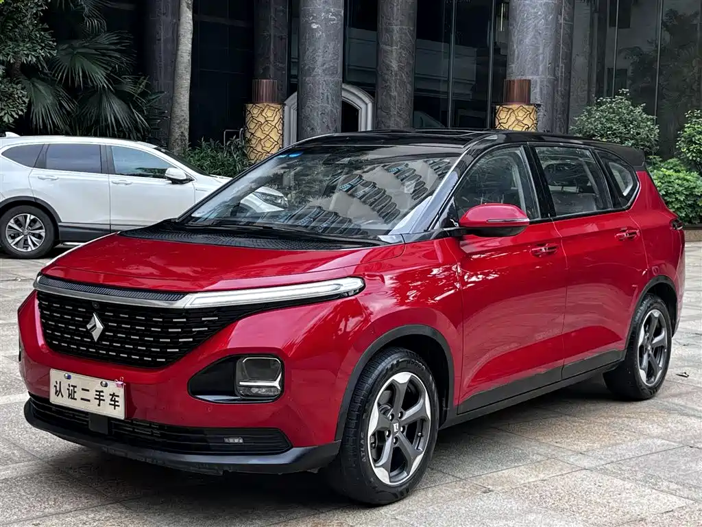Baojun RM-5 1.5 T CVT 24 Hours Online Distinguished 6-seat