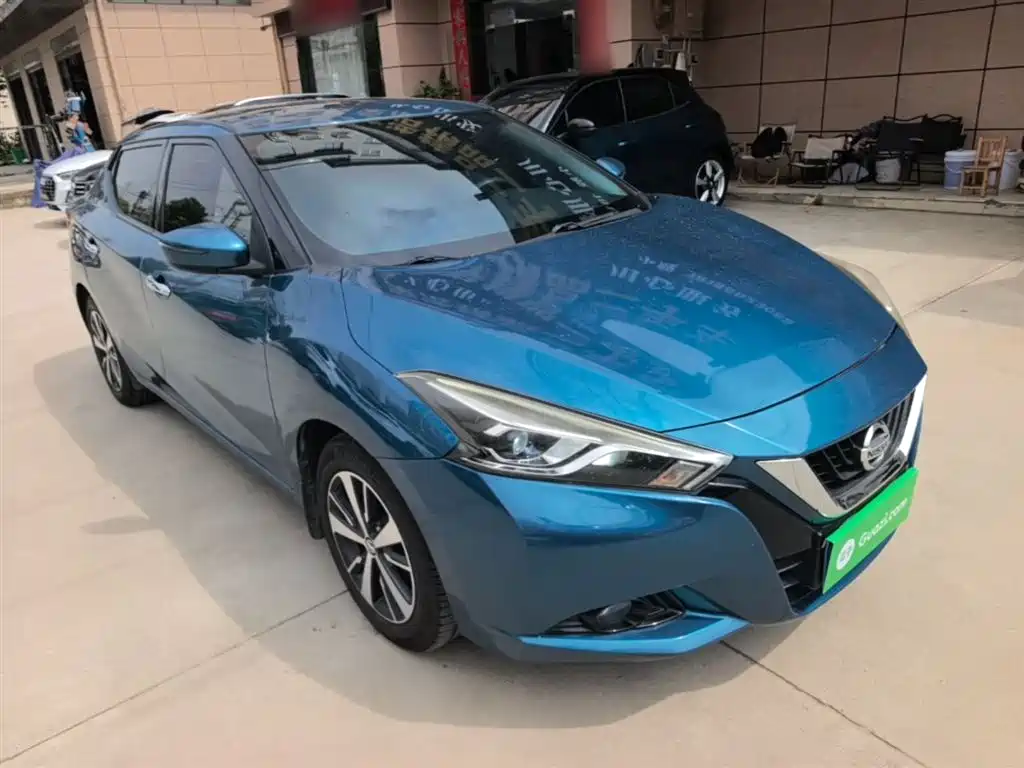 Lannia 1.6 L CVT Cool