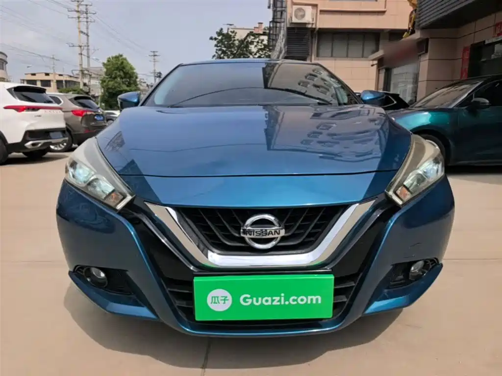 Lannia 1.6 L CVT Cool