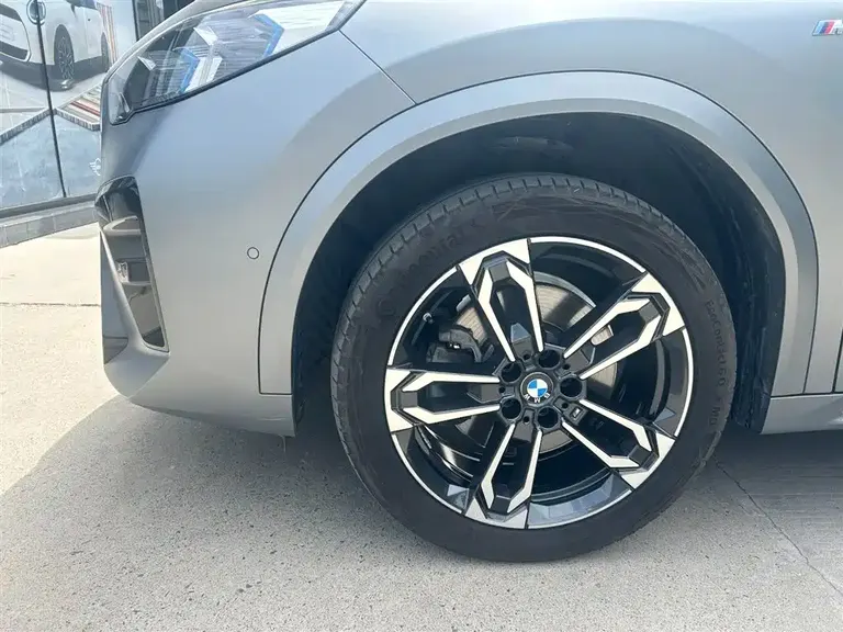 BMW X2 (Import) sDrive25 i M Sport Package