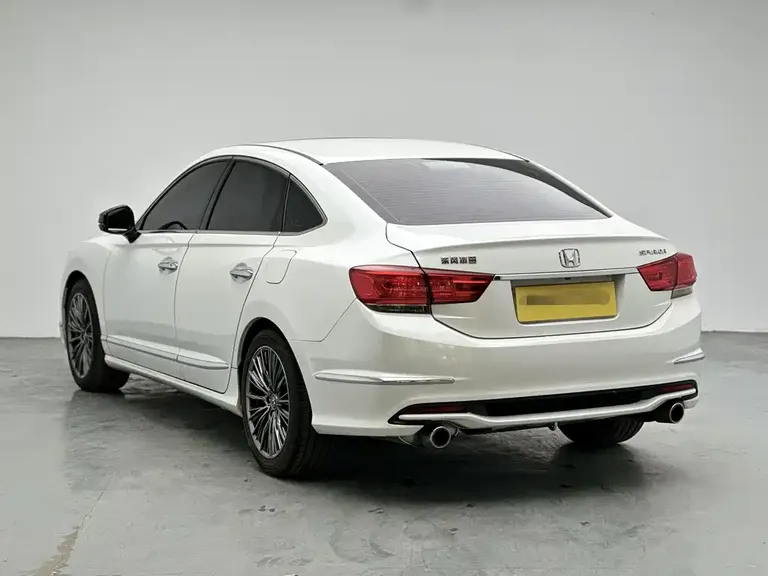 Honda Spirior 2.0 L Comfort