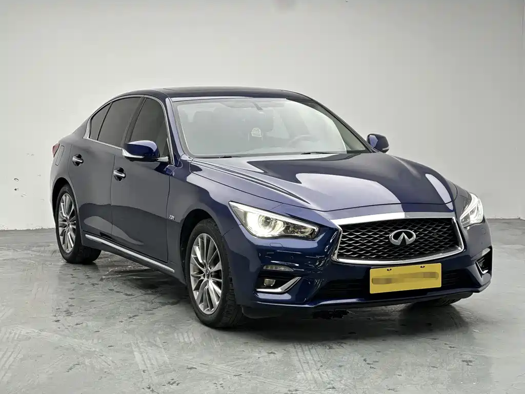 Infiniti Q50 L 2.0 T Progressive Enjoyment CN-VI