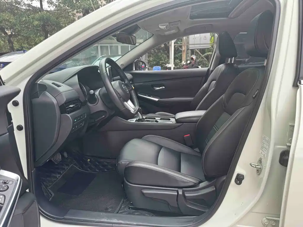 Sylphy 1.6 L XL CVT Joy