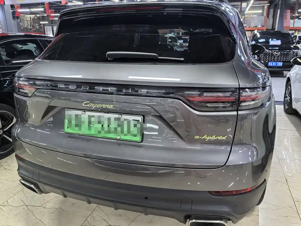 Cayenne NEV Cayenne E-Hybrid 2.0 T