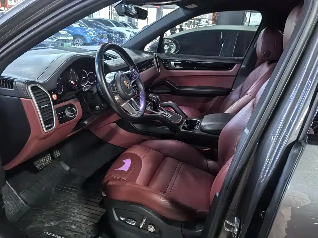 Cayenne NEV Cayenne E-Hybrid 2.0 T
