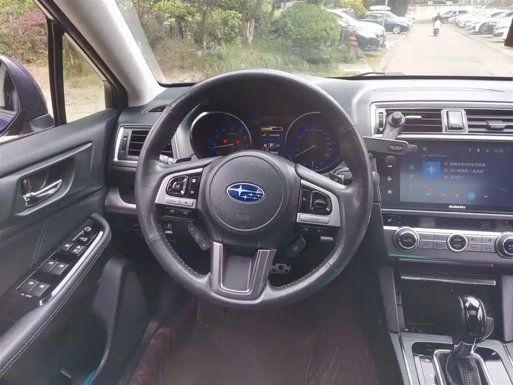 Outback 2.5 i Sport Navigation