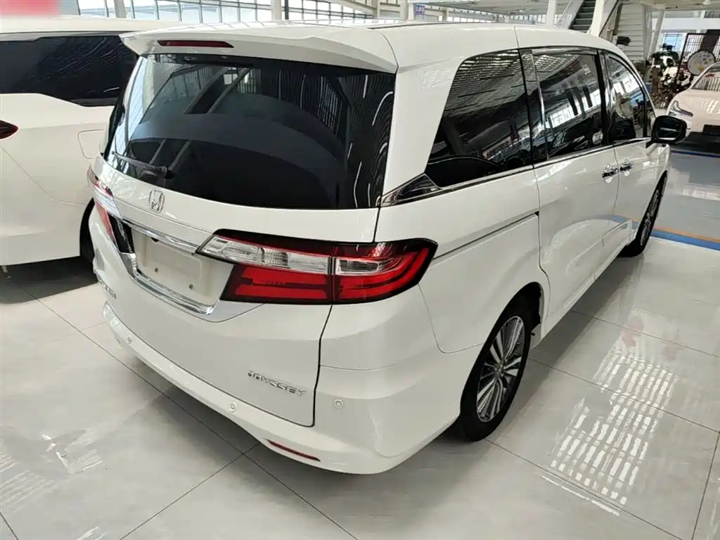 Odyssey 2.4 L Smart Enjoyment