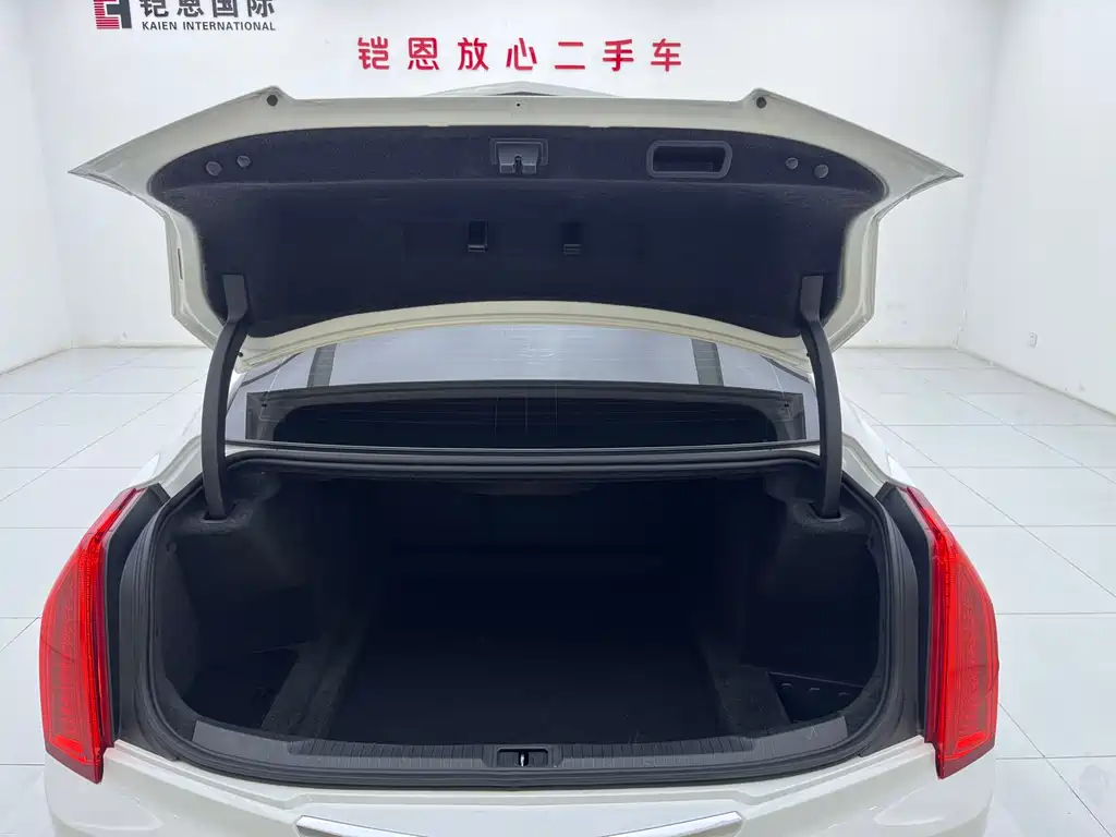 Cadillac ATS-L 28 T Tech