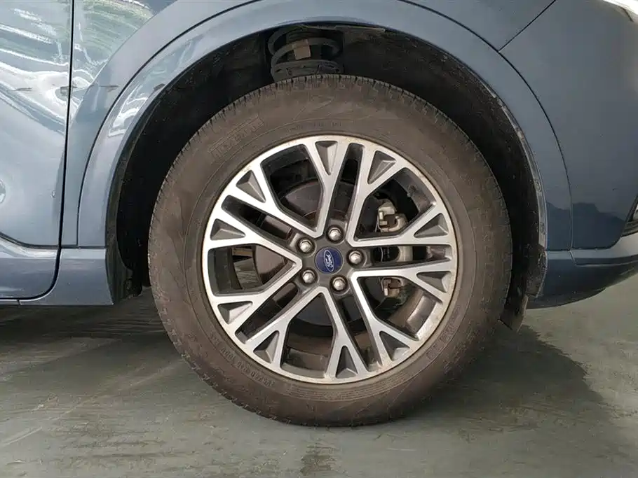 Escape EcoBoost 245 4 WD Excellence Enjoyment
