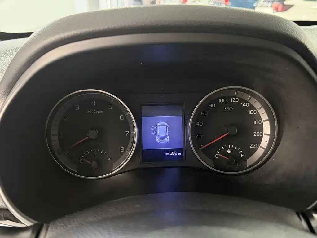 Stonic 1.4 L CVT Fun Enjoyment Sunroof