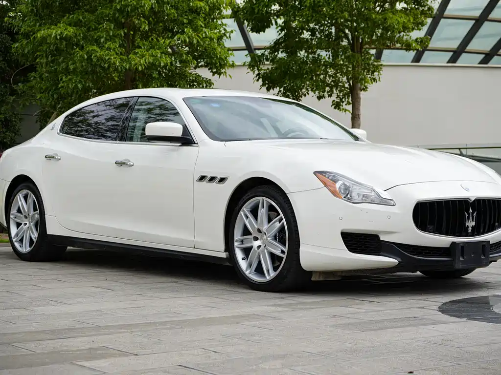 Quattroporte 3.0 T Standard